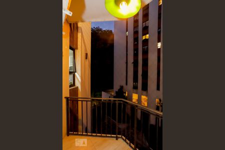 Apartamento à venda com 58m², 2 quartos e sem vaga Apartamento à venda com 58m², 2 quartos e sem vagaVaranda