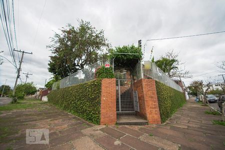 Casa à venda com 192m², 3 quartos e 2 vagasFachada