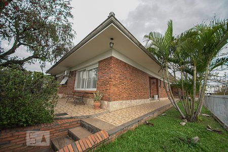 Casa à venda com 192m², 3 quartos e 2 vagasFachada