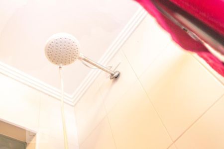 Apartamento à venda com 138m², 3 quartos e 6 vagasChuveiro