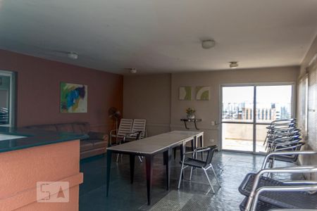 Apartamento à venda com 72m², 2 quartos e 1 vaga Apartamento à venda com 72m², 2 quartos e 1 vagaÁrea comum - Salão de festas