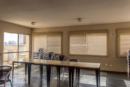 Apartamento à venda com 72m², 2 quartos e 1 vaga Apartamento à venda com 72m², 2 quartos e 1 vagaÁrea comum - Salão de festas