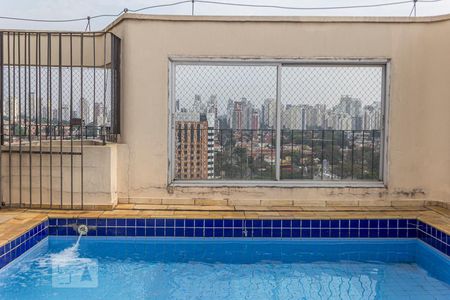 Apartamento à venda com 72m², 2 quartos e 1 vaga Apartamento à venda com 72m², 2 quartos e 1 vagaPiscina