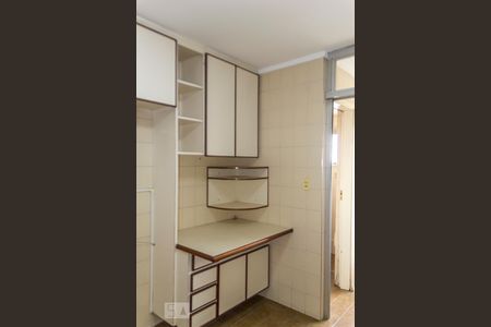Apartamento à venda com 72m², 2 quartos e 1 vaga Apartamento à venda com 72m², 2 quartos e 1 vagaCozinha