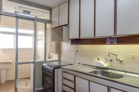 Apartamento à venda com 72m², 2 quartos e 1 vaga Apartamento à venda com 72m², 2 quartos e 1 vagaCozinha
