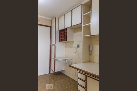 Apartamento à venda com 72m², 2 quartos e 1 vaga Apartamento à venda com 72m², 2 quartos e 1 vagaCozinha