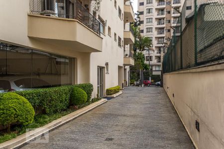 Apartamento à venda com 72m², 2 quartos e 1 vaga Apartamento à venda com 72m², 2 quartos e 1 vagaÁrea comum