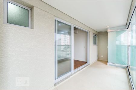Varanda de kitnet/studio para alugar com 1 quarto, 55m² em Ponta da Praia, Santos