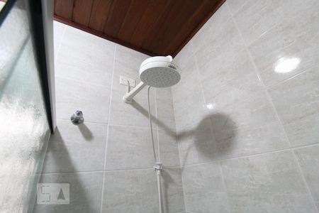 Casa para alugar com 206m², 4 quartos e 5 vagasBanheiro escritório 1