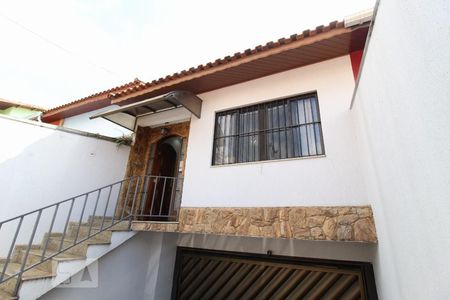 Casa para alugar com 206m², 4 quartos e 5 vagasFrente imóvel