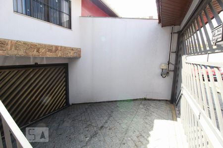 Casa para alugar com 206m², 4 quartos e 5 vagasRampa garagem