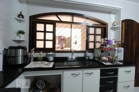 Casa para alugar com 206m², 4 quartos e 5 vagasCozinha