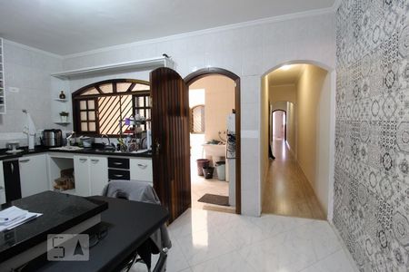 Casa para alugar com 206m², 4 quartos e 5 vagasCozinha