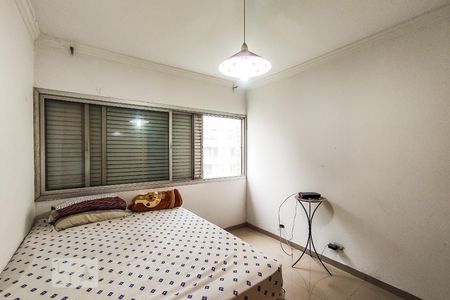 Apartamento à venda com 300m², 4 quartos e 3 vagas Apartamento à venda com 300m², 4 quartos e 3 vagasQuarto 3 - Suíte