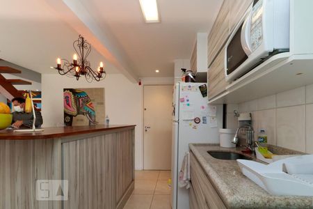 Apartamento para alugar com 80m², 3 quartos e 2 vagas Apartamento para alugar com 80m², 3 quartos e 2 vagasCozinha