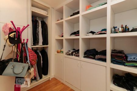 Apartamento para alugar com 80m², 3 quartos e 2 vagas Apartamento para alugar com 80m², 3 quartos e 2 vagasQuarto 3