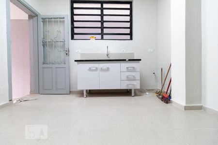 Sala e Cozinha de casa para alugar com 2 quartos, 57m² em Vila Monte Alegre, São Paulo