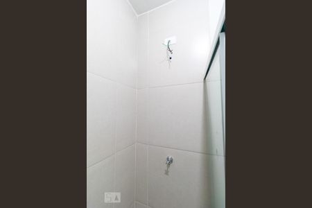 Banheiro de casa para alugar com 2 quartos, 57m² em Vila Monte Alegre, São Paulo