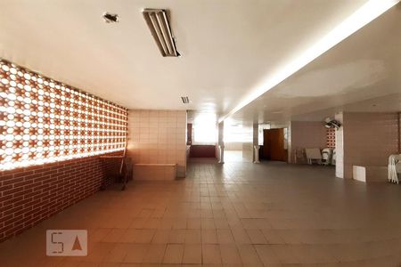 Apartamento à venda com 70m², 2 quartos e 1 vaga Apartamento à venda com 70m², 2 quartos e 1 vagaÁrea comum - Salão de festas