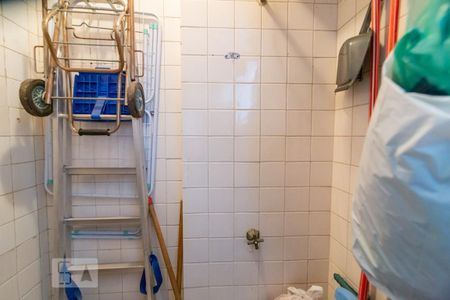 Apartamento à venda com 80m², 3 quartos e 1 vagaBanheiro de Serviço