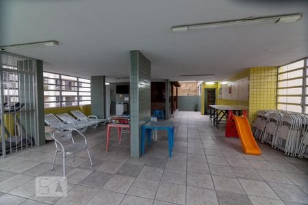 Apartamento à venda com 80m², 3 quartos e 1 vagaÁrea comum
