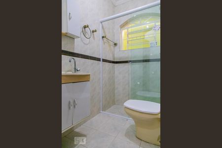 Banheiro de casa para alugar com 3 quartos, 125m² em Bosque dos Eucaliptos, São José dos Campos