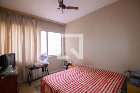 Apartamento à venda com 120m², 3 quartos e 1 vaga Apartamento à venda com 120m², 3 quartos e 1 vagaSuíte