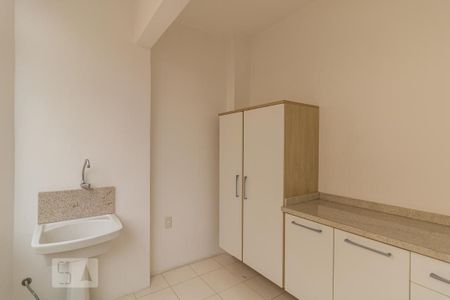 Apartamento à venda com 126m², 2 quartos e sem vaga Apartamento à venda com 126m², 2 quartos e sem vagaLavanderia