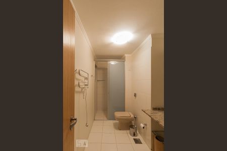 Apartamento à venda com 126m², 2 quartos e sem vaga Apartamento à venda com 126m², 2 quartos e sem vagaBanheiro