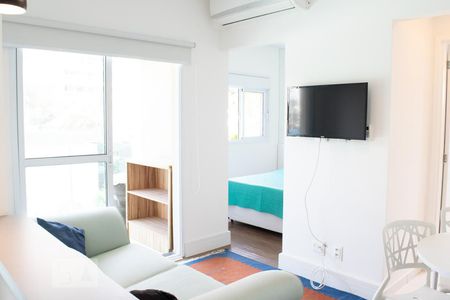 Sala de apartamento para alugar com 1 quarto, 37m² em Água Branca, São Paulo
