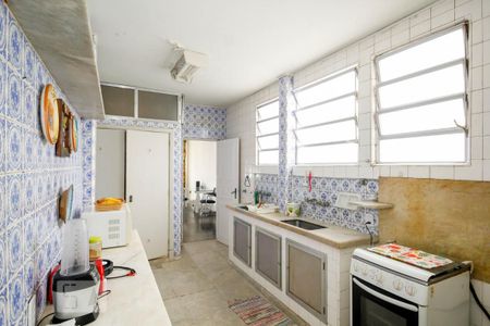 Apartamento à venda com 400m², 4 quartos e 1 vaga Apartamento à venda com 400m², 4 quartos e 1 vagaCozinha
