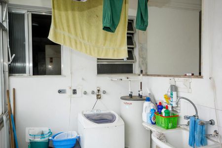 Apartamento à venda com 400m², 4 quartos e 1 vaga Apartamento à venda com 400m², 4 quartos e 1 vagaÁrea de Serviço