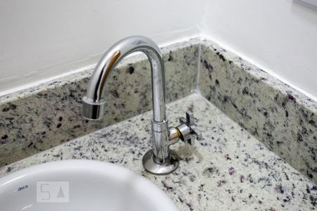 Apartamento para alugar com 44m², 2 quartos e sem vaga Apartamento para alugar com 44m², 2 quartos e sem vagaBanheiro