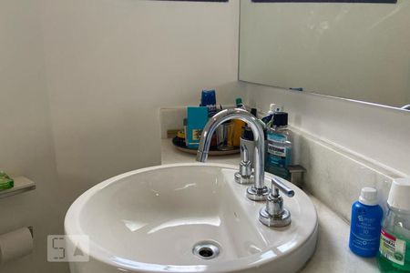 Apartamento à venda com 300m², 4 quartos e 4 vagas Apartamento à venda com 300m², 4 quartos e 4 vagasBanheiro - Torneira