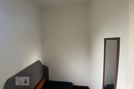 Apartamento à venda com 300m², 4 quartos e 4 vagas Apartamento à venda com 300m², 4 quartos e 4 vagasQuarto de Serviço 1