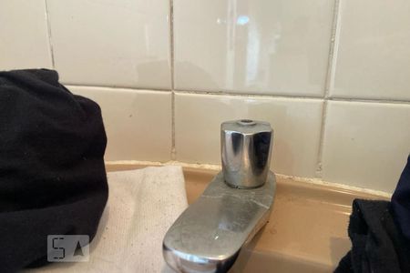 Apartamento à venda com 300m², 4 quartos e 4 vagas Apartamento à venda com 300m², 4 quartos e 4 vagasBanheiro - Torneira