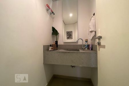 Apartamento à venda com 300m², 4 quartos e 4 vagas Apartamento à venda com 300m², 4 quartos e 4 vagasLavabo