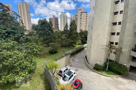Apartamento à venda com 300m², 4 quartos e 4 vagas Apartamento à venda com 300m², 4 quartos e 4 vagasVista da Suíte 1