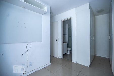 Apartamento à venda com 65m², 2 quartos e 1 vaga Apartamento à venda com 65m², 2 quartos e 1 vagaSuíte