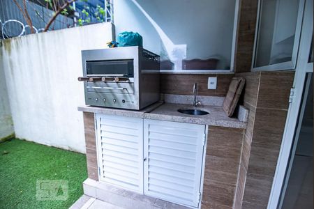 Apartamento à venda com 65m², 2 quartos e 1 vaga Apartamento à venda com 65m², 2 quartos e 1 vagaVaranda gourmet