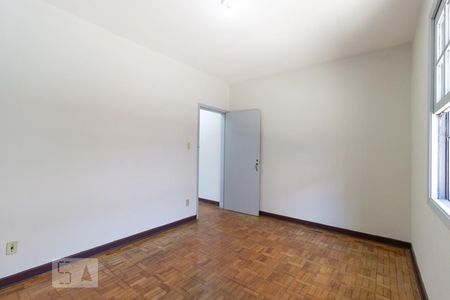 Casa à venda com 117m², 2 quartos e 2 vagas Casa à venda com 117m², 2 quartos e 2 vagasQuarto 2