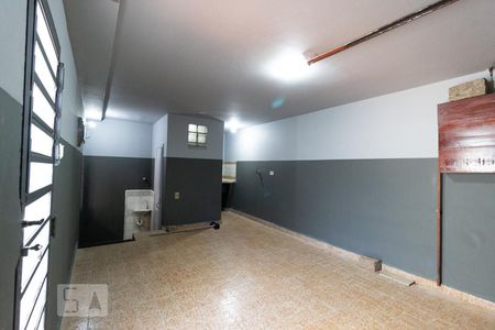 Casa à venda com 117m², 2 quartos e 2 vagas Casa à venda com 117m², 2 quartos e 2 vagasGaragem 1