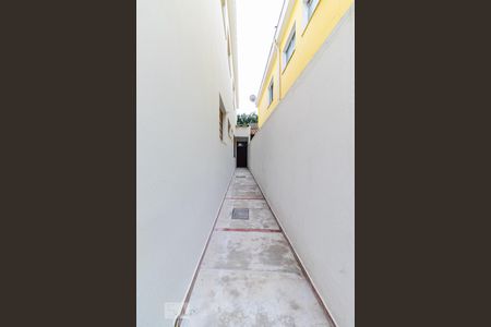 Casa à venda com 179m², 3 quartos e 3 vagas Casa à venda com 179m², 3 quartos e 3 vagasQuintal - Corredor
