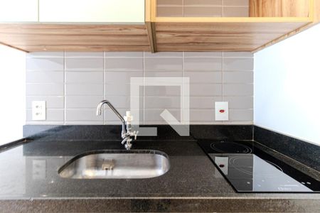 Sala/Cozinha de apartamento para alugar com 1 quarto, 28m² em República, São Paulo