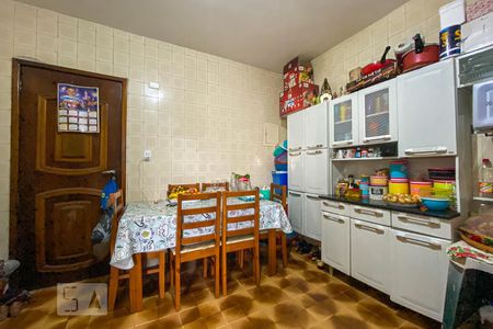 Apartamento à venda com 84m², 2 quartos e 1 vagaCozinha