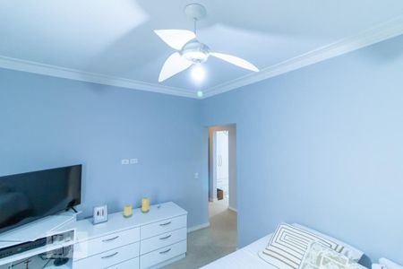 Casa de condomínio à venda com 420m², 4 quartos e 6 vagas Casa de condomínio à venda com 420m², 4 quartos e 6 vagasSuíte 1