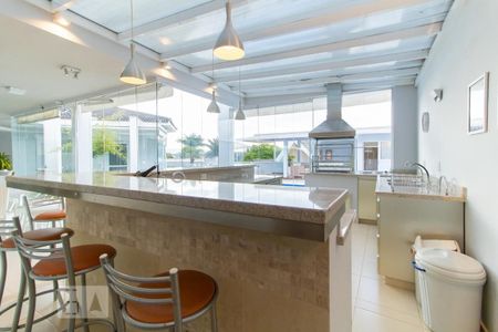 Casa de condomínio à venda com 420m², 4 quartos e 6 vagas Casa de condomínio à venda com 420m², 4 quartos e 6 vagasChurrasqueira