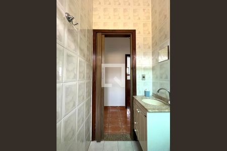 Casa à venda com 350m², 5 quartos e 3 vagas Casa à venda com 350m², 5 quartos e 3 vagasBanheiro