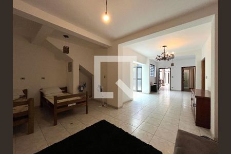 Casa à venda com 350m², 5 quartos e 3 vagas Casa à venda com 350m², 5 quartos e 3 vagasSala 2