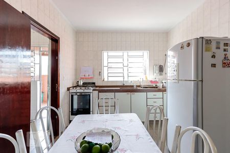 Casa à venda com 150m², 3 quartos e 2 vagasCozinha